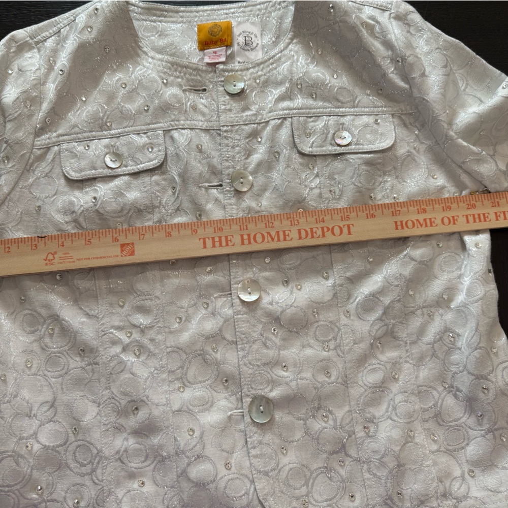 Ruby Rd. Silver And White Patterned Women's Blazer - image 7